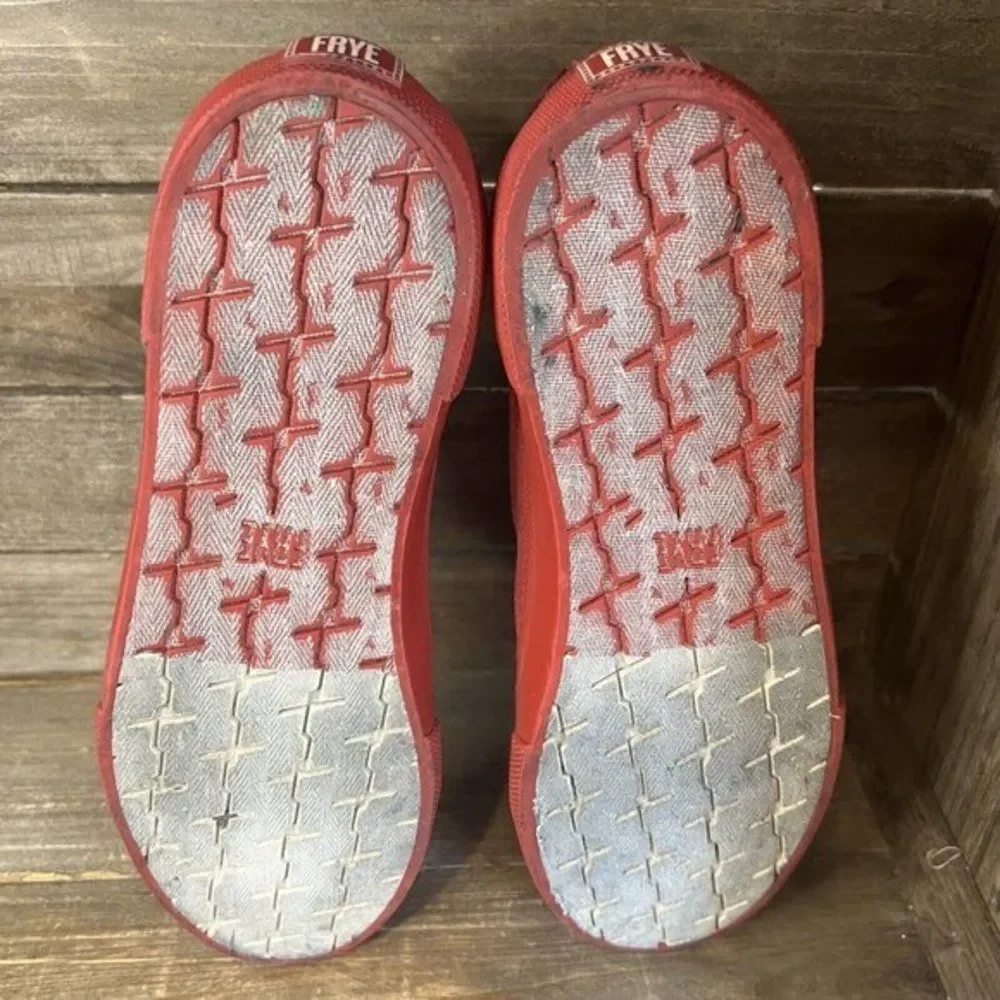 Womens Frye Gia Low Top Red Canvas Sneakers Shoes Size 8.5‎ M GUC